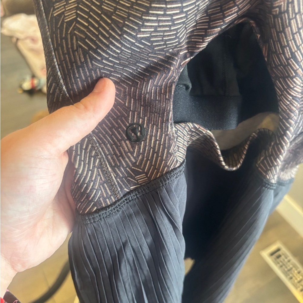 Lululemon City Tank Golden Godess Cashew Multi / Black - Picture 7 of 7